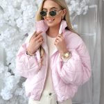 Kurtka wiosenna z poszerzanymi rękawami Pudrowy – Flarella 2