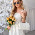 Sukienka maxi gipiurowa z haftem i górą bandeau Biała – Maximbra 6