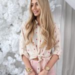 Koszula z haftowaniem i serduszkami Różowa – Embroheart 2