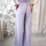 Spodnie materiałowe eleganckie z zakładkami i paskiem Liliowe – Pleatessa 4