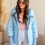 Kurtka pikowana z dzianinowymi rękawami Błękitna – Quilnara 4