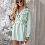 Kombinezon marynarkowy z paskiem i złotą klamrą Mięta – Goldtailor 3