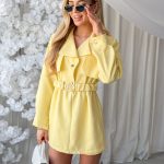 Kombinezon marynarkowy z paskiem i złotą klamrą Żółty – Goldtailor 3