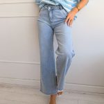 Spodnie jeansowe wide leg z asymetrycznym zapięciem Jasny jeans – Asymira 6