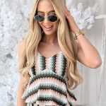 Bluzka dzianinowa na ramiączkach we wzór Pudrowa – Patterna Top 1