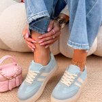 Sneakersy zamszowe na białej podeszwie Błękitne – Suwhite 1