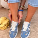 Sneakersy w kwiaty Niebieskie – Bloomix 4